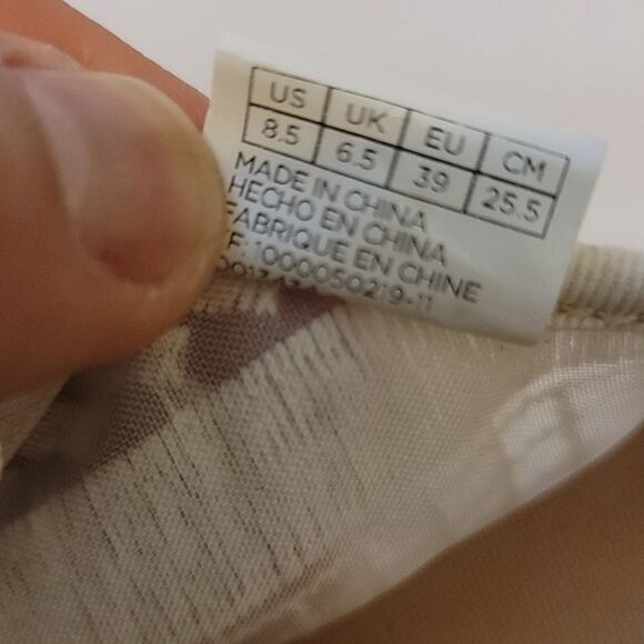 Tom's espadrilles size 8.5 - Picture 7 of 8